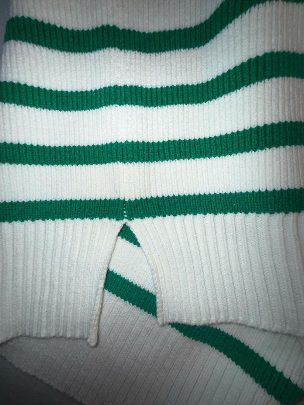 Zenana Oversized Striped Sweater Vest Medium Green White Crew Neck Knit Top - Picture 5 of 8